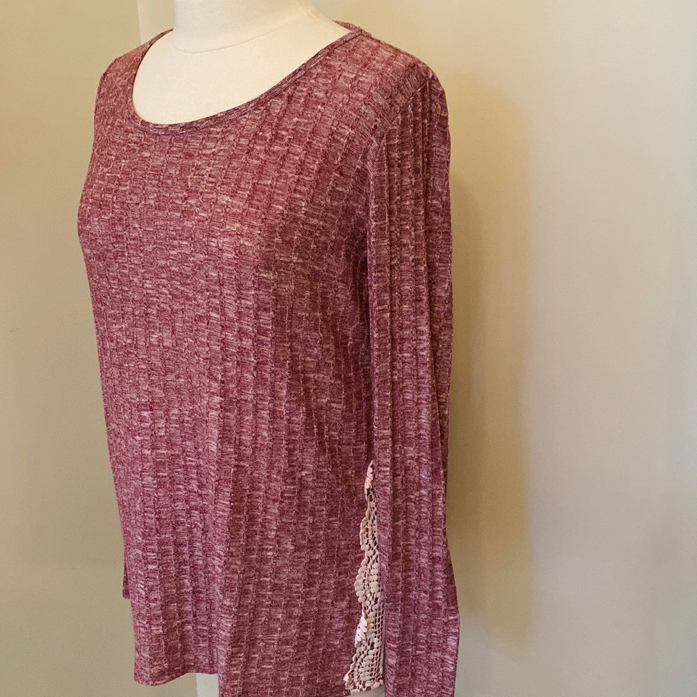 Xhilaration Maroon Cream SZ L Lace Appliqués Fairycore Boho Cottagecore Top - Picture 4 of 10